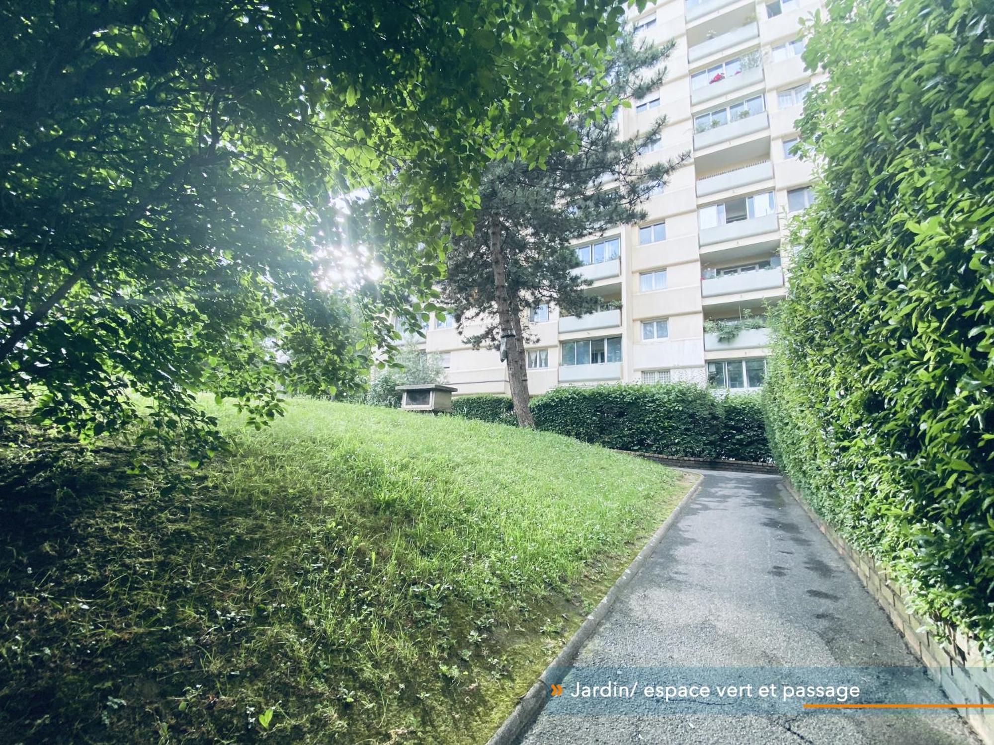 Appartement Parisien Neuf, Moderne Avec Une Grande Salon, 2 Chambres, 4 Lits, Parking Gratuit, 15Min De Paris Et 13 Min Aeroport Orly Витри сюр Сен Екстериор снимка