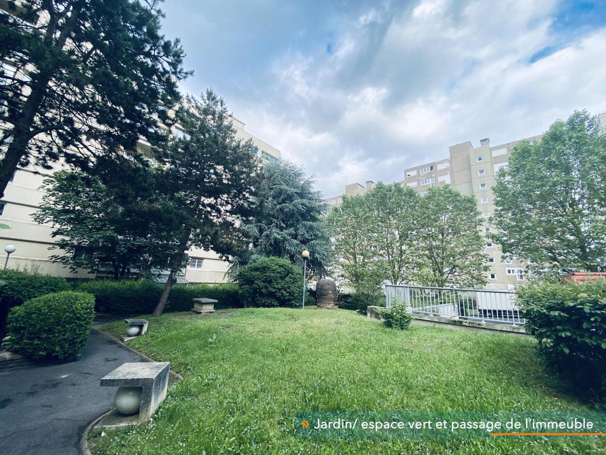 Appartement Parisien Neuf, Moderne Avec Une Grande Salon, 2 Chambres, 4 Lits, Parking Gratuit, 15Min De Paris Et 13 Min Aeroport Orly Витри сюр Сен Екстериор снимка