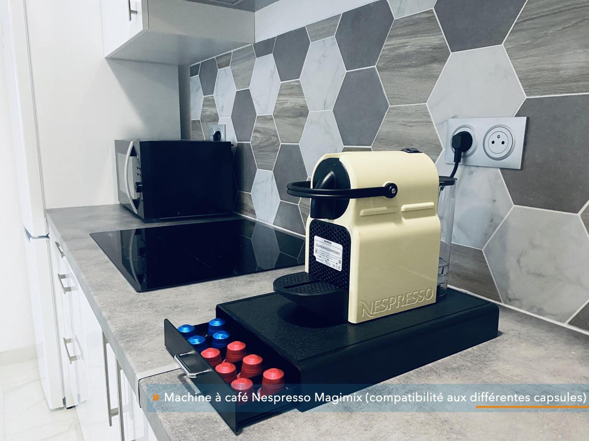 Appartement Parisien Neuf, Moderne Avec Une Grande Salon, 2 Chambres, 4 Lits, Parking Gratuit, 15Min De Paris Et 13 Min Aeroport Orly Витри сюр Сен Екстериор снимка