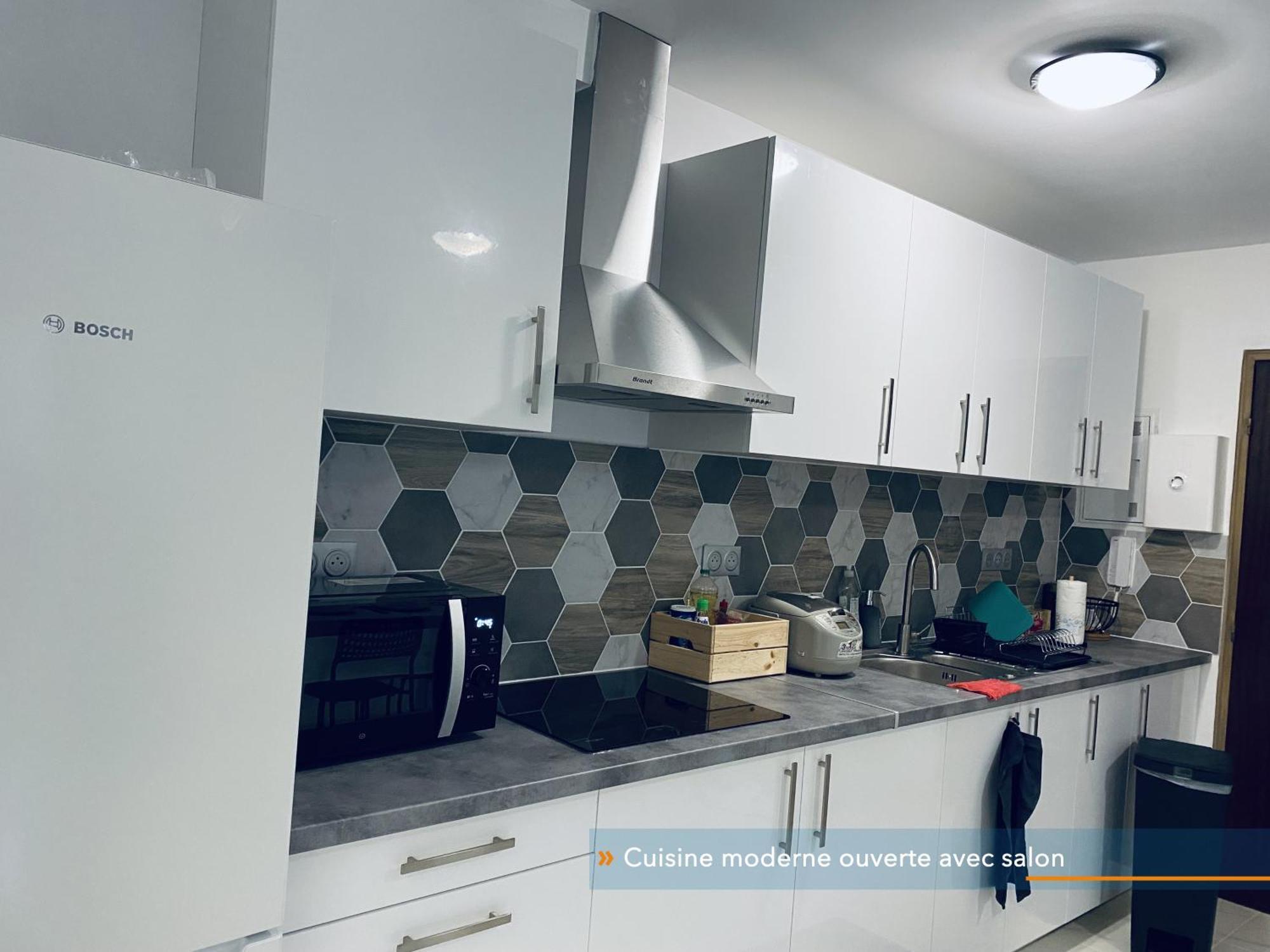 Appartement Parisien Neuf, Moderne Avec Une Grande Salon, 2 Chambres, 4 Lits, Parking Gratuit, 15Min De Paris Et 13 Min Aeroport Orly Витри сюр Сен Екстериор снимка