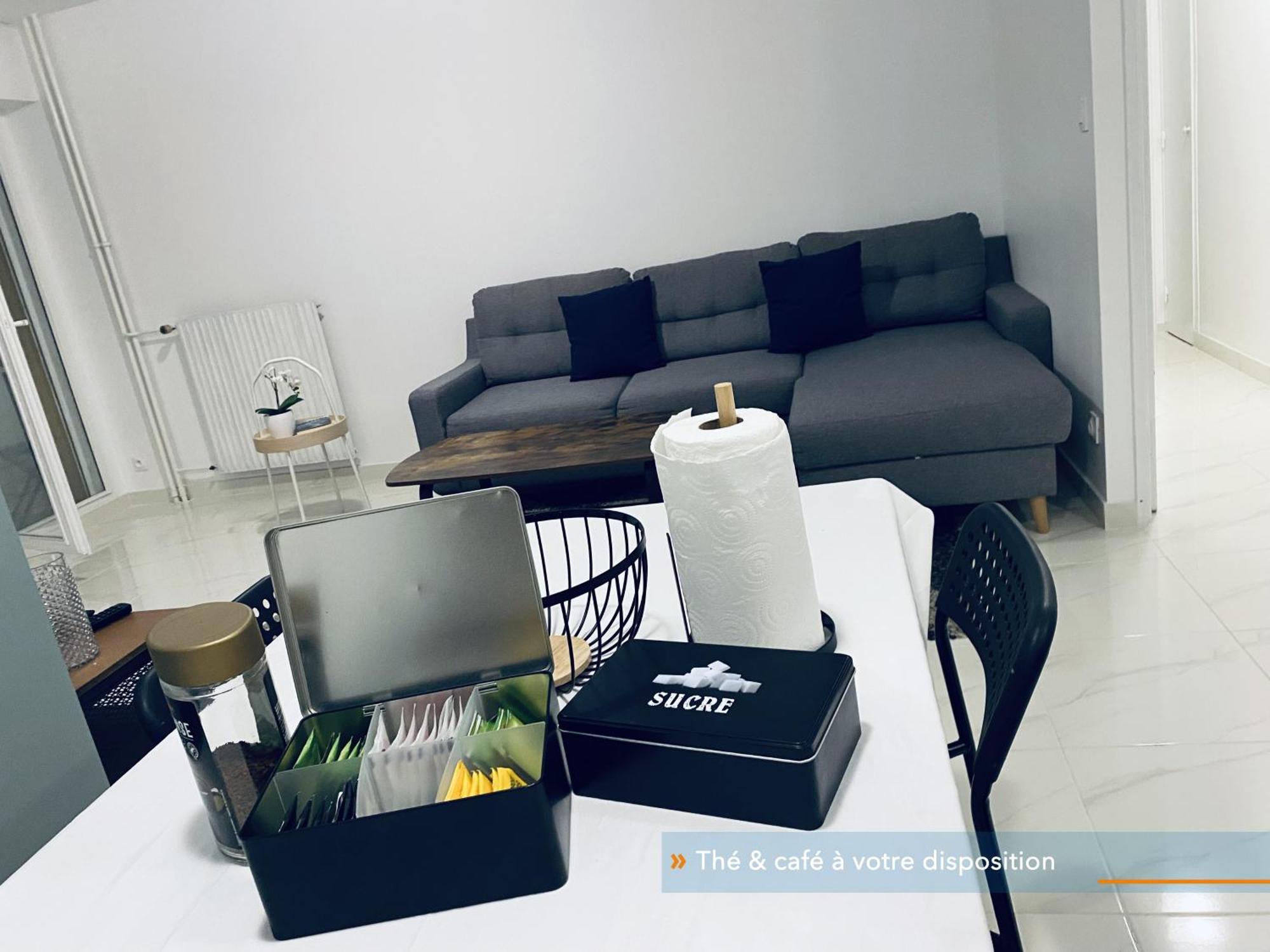 Appartement Parisien Neuf, Moderne Avec Une Grande Salon, 2 Chambres, 4 Lits, Parking Gratuit, 15Min De Paris Et 13 Min Aeroport Orly Витри сюр Сен Екстериор снимка
